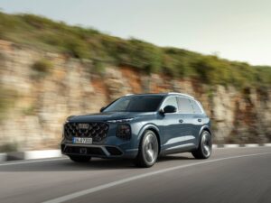 Tretia generácia úspešného SUV: nové Audi Q7 kombinuje všestrannosť s výkonnosťou