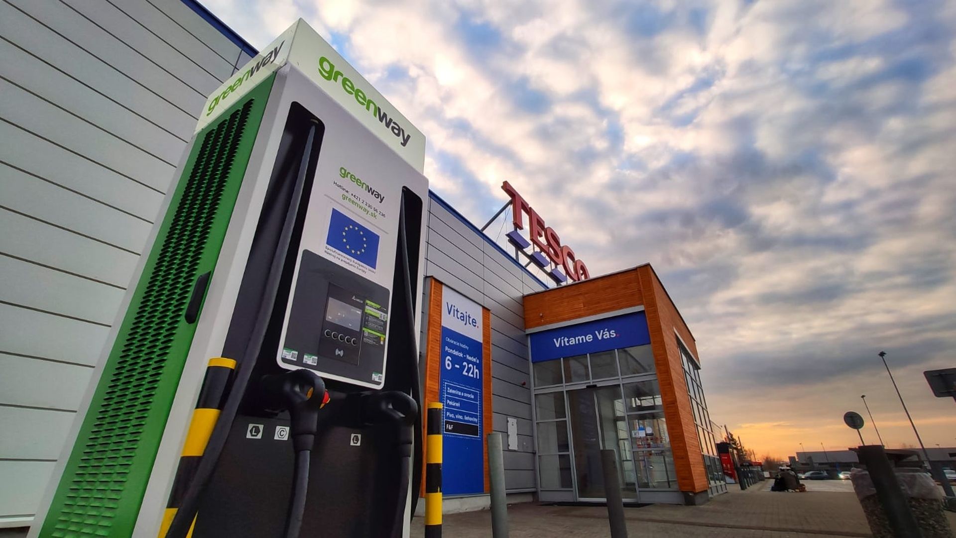 JANOM Investments stál pri zrode GreenWay. Dnes sleduje, ako sa stáva historickým lídrom elektromobility v CEE
