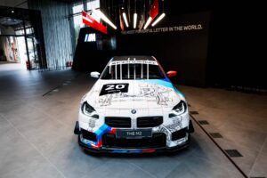Unikátny model BMW M2 Show Car doplneným o súpravu M Performance Track Kit