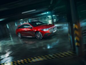 Rýchlejšie, agilnejšie – a ešte s väčším pôžitkom z jazdy: úplne nový elektrický Mercedes-AMG CLA 45 4MATIC+