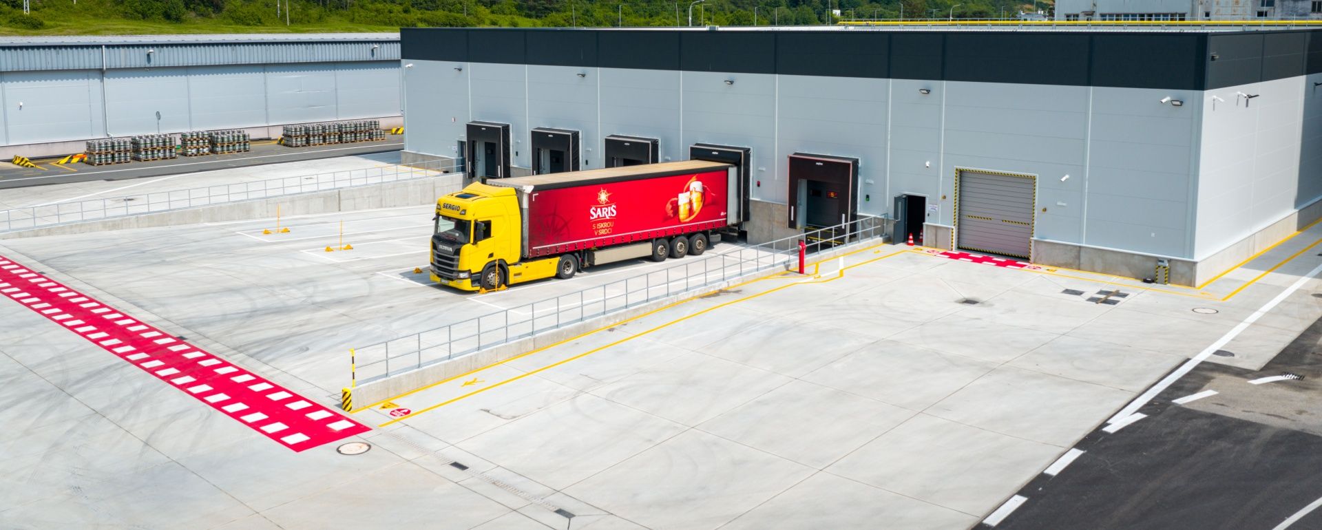 V Pivovare Šariš dokončili nový sklad. Ide o investíciu do pivnej logistiky za takmer tri milióny eur