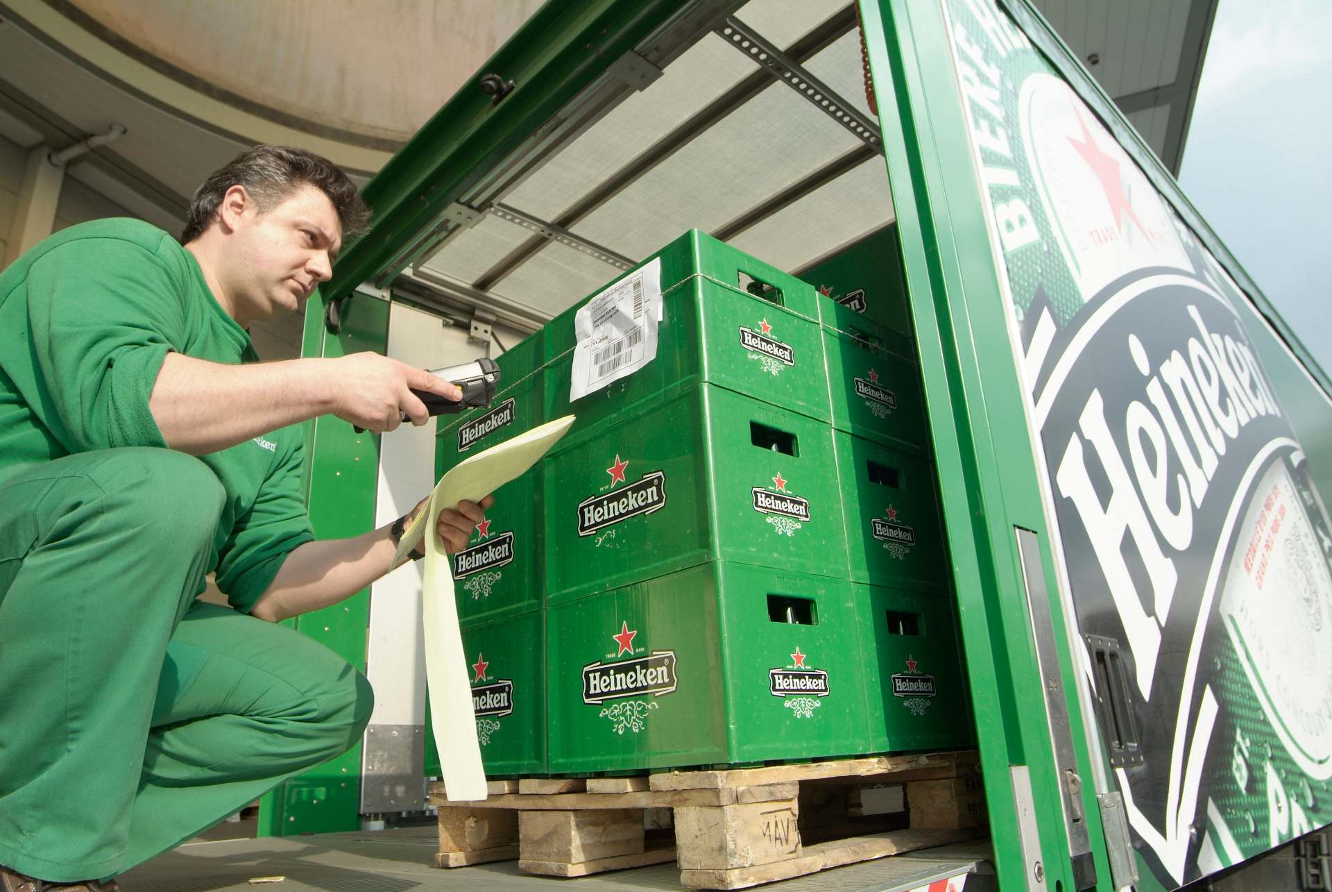 HEINEKEN Slovensko zrýchľuje EAZLE a ponúka extra závoz už na druhý pracovný deň