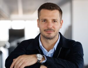 Šéf technologického inkubátora porovnal Slovákov so Švajčiarmi a Arabmi: Talent nám nechýba, problém je inde