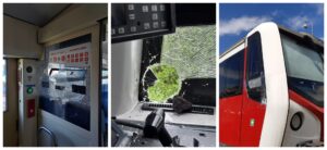 Vandalizmus znižuje komfort a komplikuje vlakovú dopravu. ZSSK posilňuje ochranu cestujúcich a zamestnancov