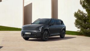 Kia vylepšuje svoju vlajkovú loď EV9 MY2027 a predstavuje novú verziu Black Edition