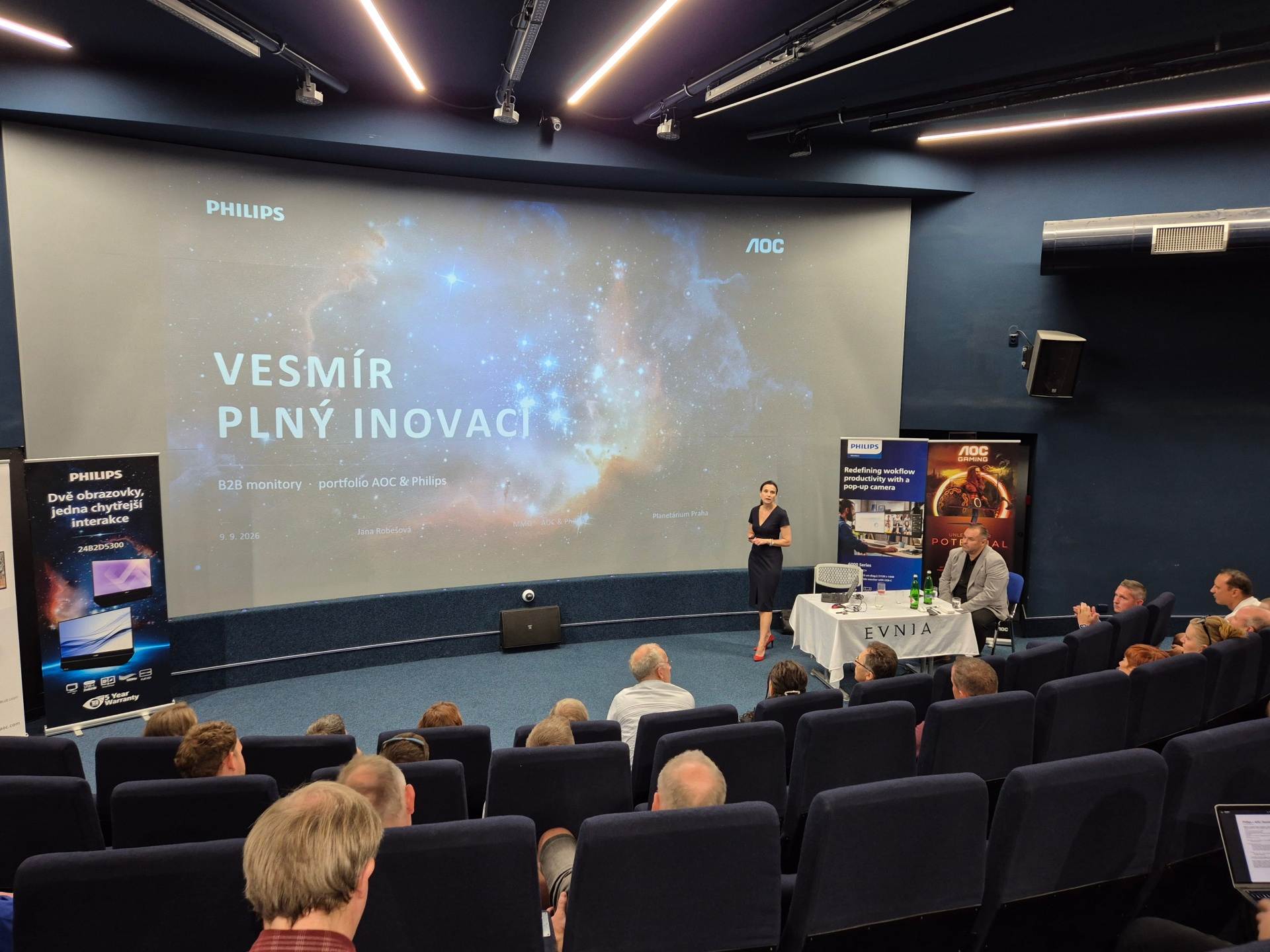 Jana Robešová: Firmy už nehľadajú len kvalitný obraz, ale kompletné pracovné riešenie
