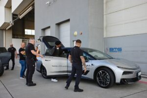 XPENG Slovensko zabezpečil mobilitu pre futbalovú legendu Ronaldinha
