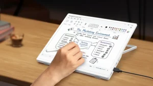 Acer-Ep130K-Lifestyle-01