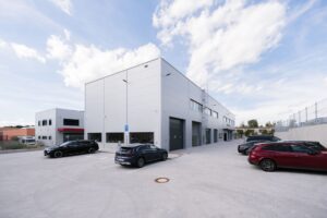 Nové Školiace centrum Mercedes-Benz pre Českú republiku a Slovensko bolo otvorené v Prahe