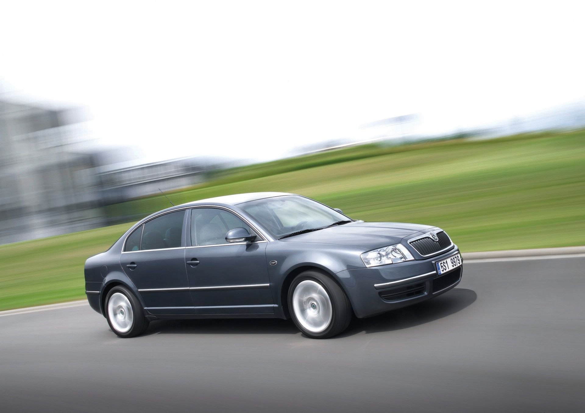 Škoda Superb: 25 rokov komfortu, priestoru a technickej vyspelosti