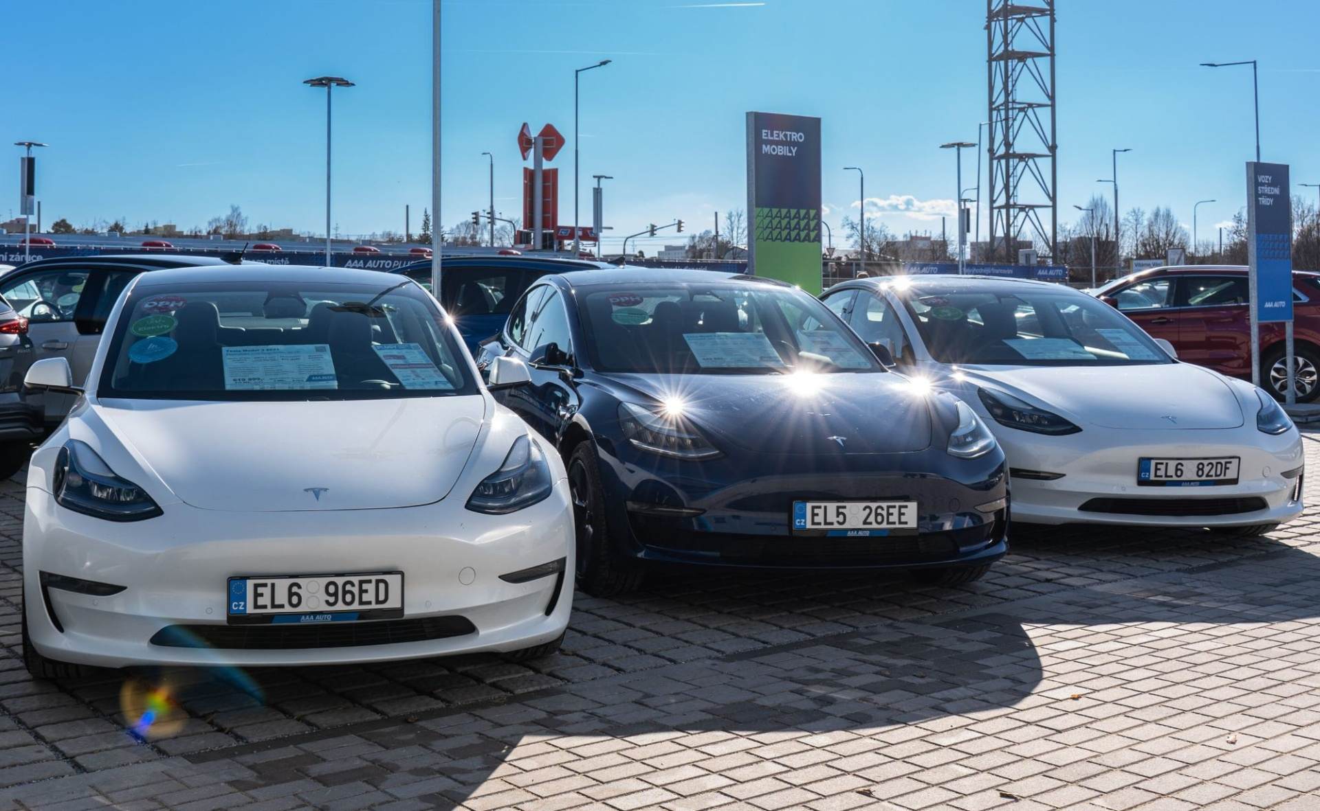 Auto pre nadšencov? Už nie, jazdený elektromobil si obľúbila mestská stredná trieda