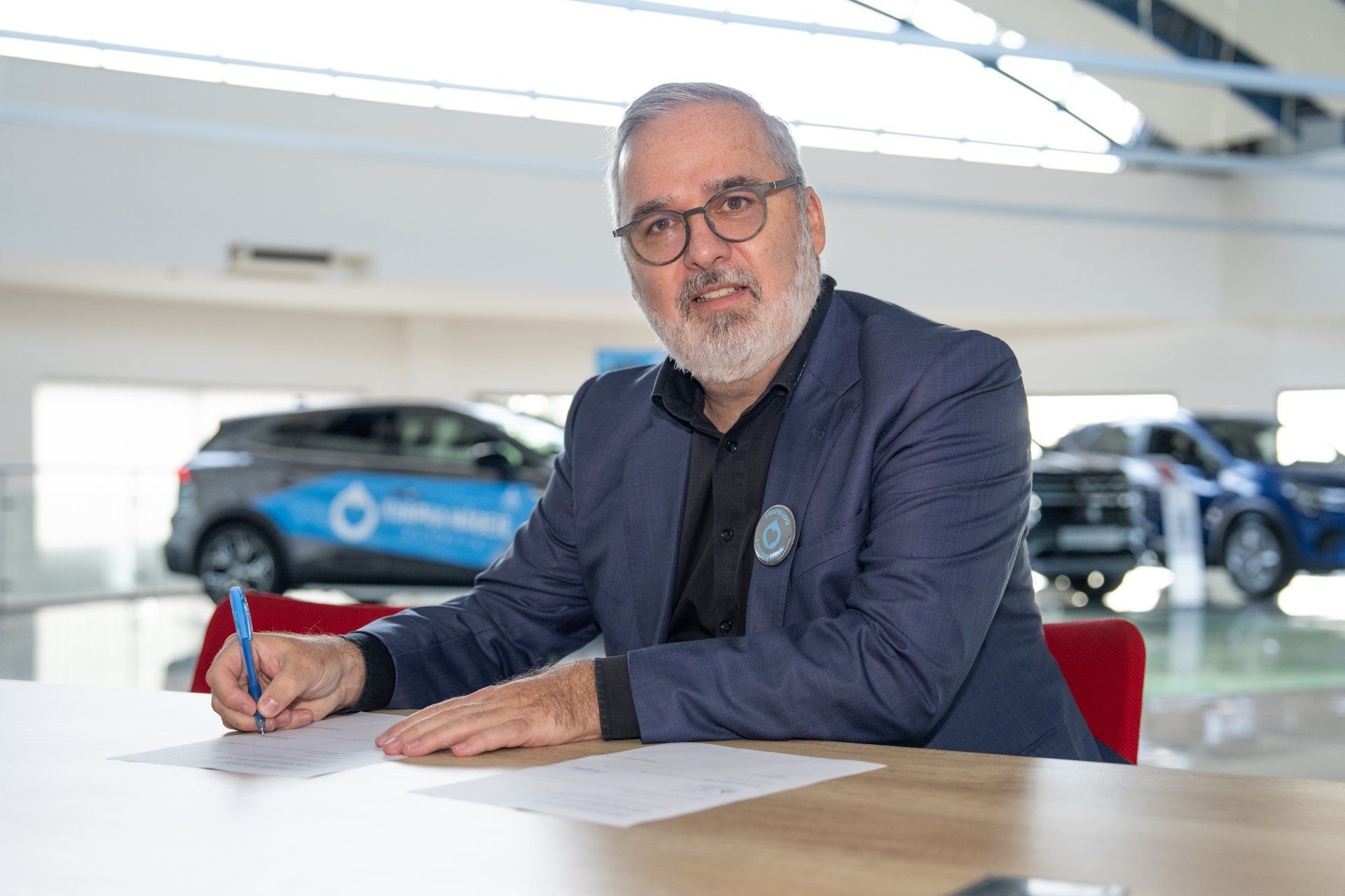 Mitsubishi Grandis pomáha šíriť nádej
