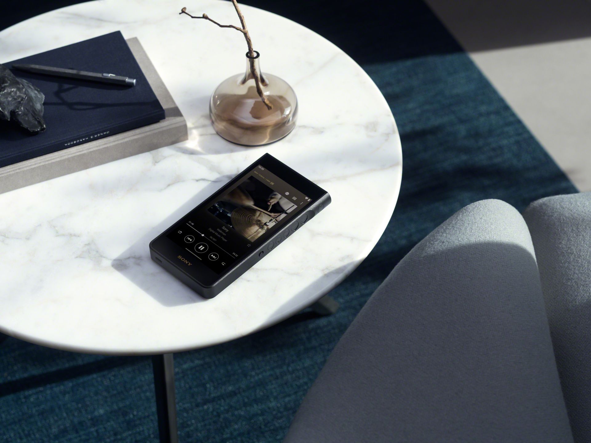 Sony dopĺňa svoj prémiový rad Walkman® o nové digitálne hudobné prehrávače Signature Series Walkman® NW-WM1ZM3 a NW-WM1AM3