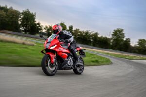 BMW Motorrad predstavuje nový model BMW F 450 RR